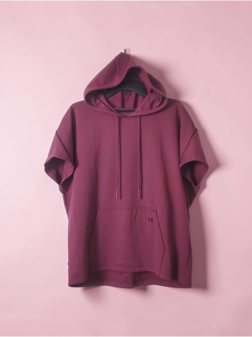 NEW Under Armour Women's Burgundy Short-Sleeve Hoodie Sweatshirt Size Medium